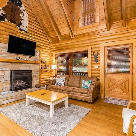 Pigeon Forge Perch Villa Dış mekan fotoğraf