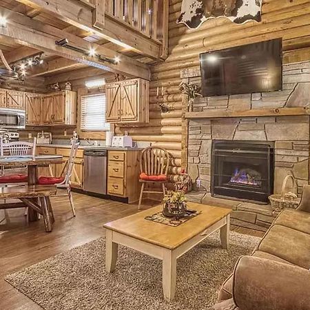 Pigeon Forge Perch Villa Dış mekan fotoğraf